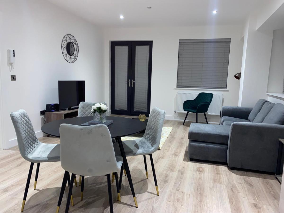Roomotel - Broadoaks Apartments Solihull Zewnętrze zdjęcie