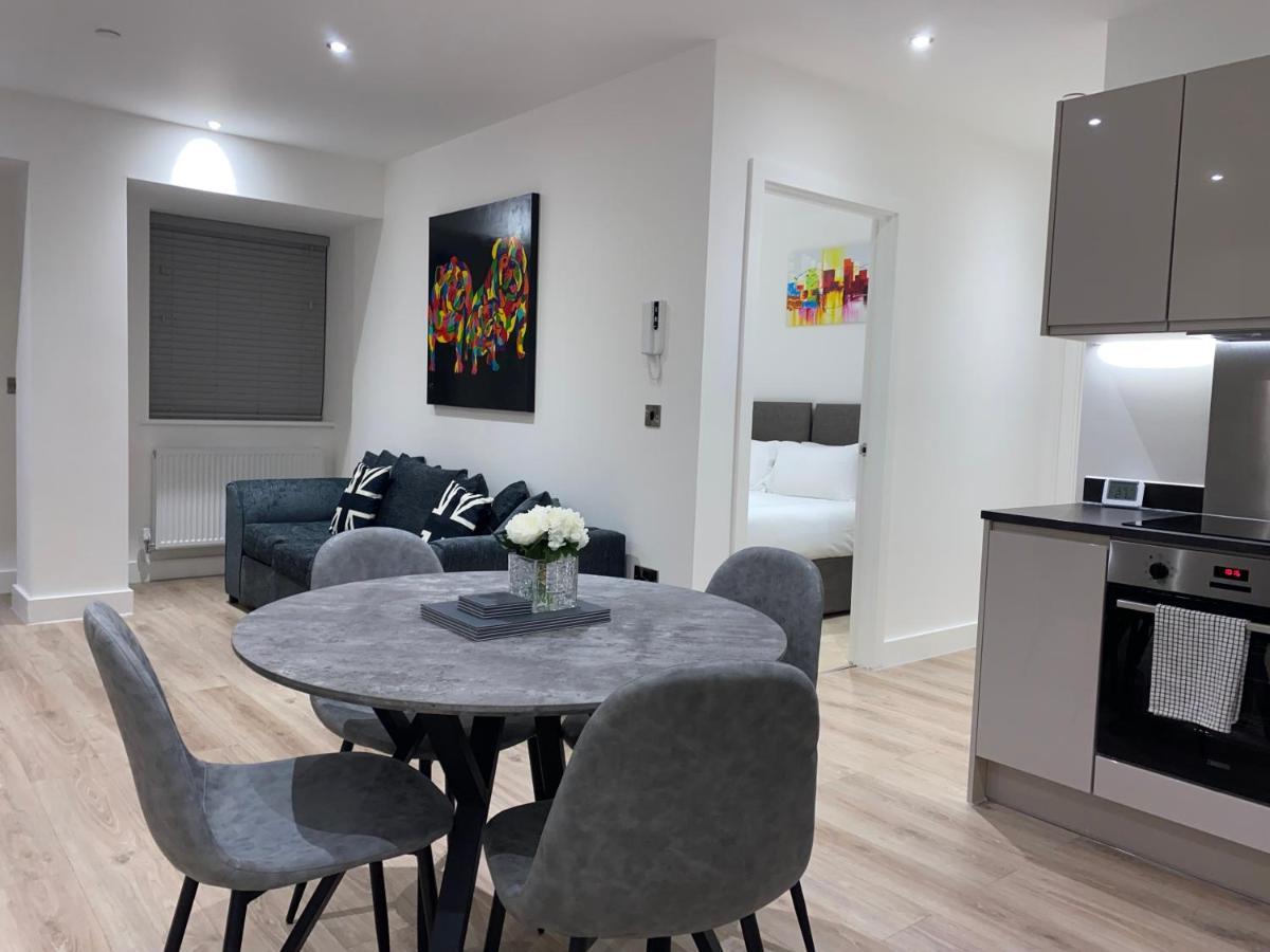 Roomotel - Broadoaks Apartments Solihull Zewnętrze zdjęcie