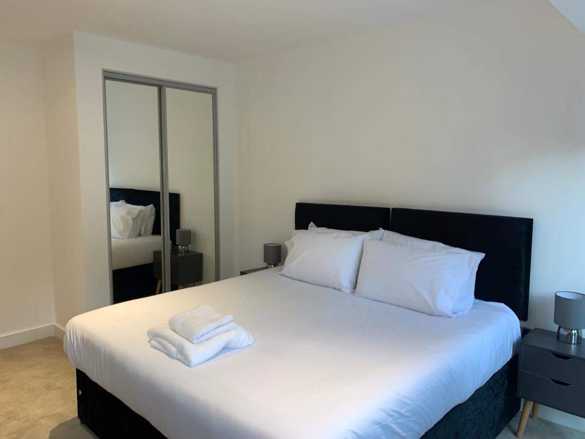 Roomotel - Broadoaks Apartments Solihull Zewnętrze zdjęcie